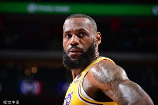 用沉稳的表 用沉稳的表