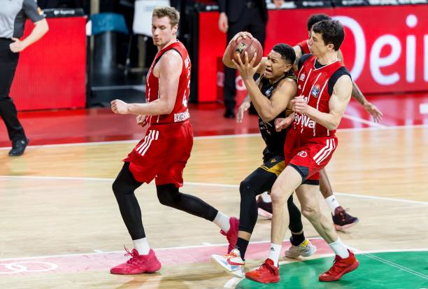 法甲舞台上 法甲舞台上